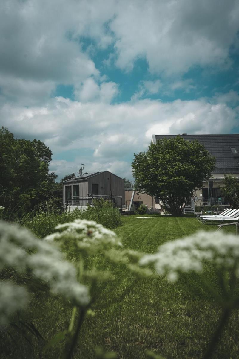 Freistehendes Ferienhaus Renkenmühle näher kann man am Wasser nicht wohnen Eberbach  Exterior foto